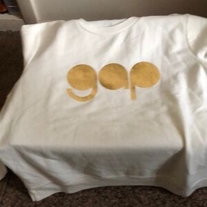 GAP Kids White and Gold Logo Shirt